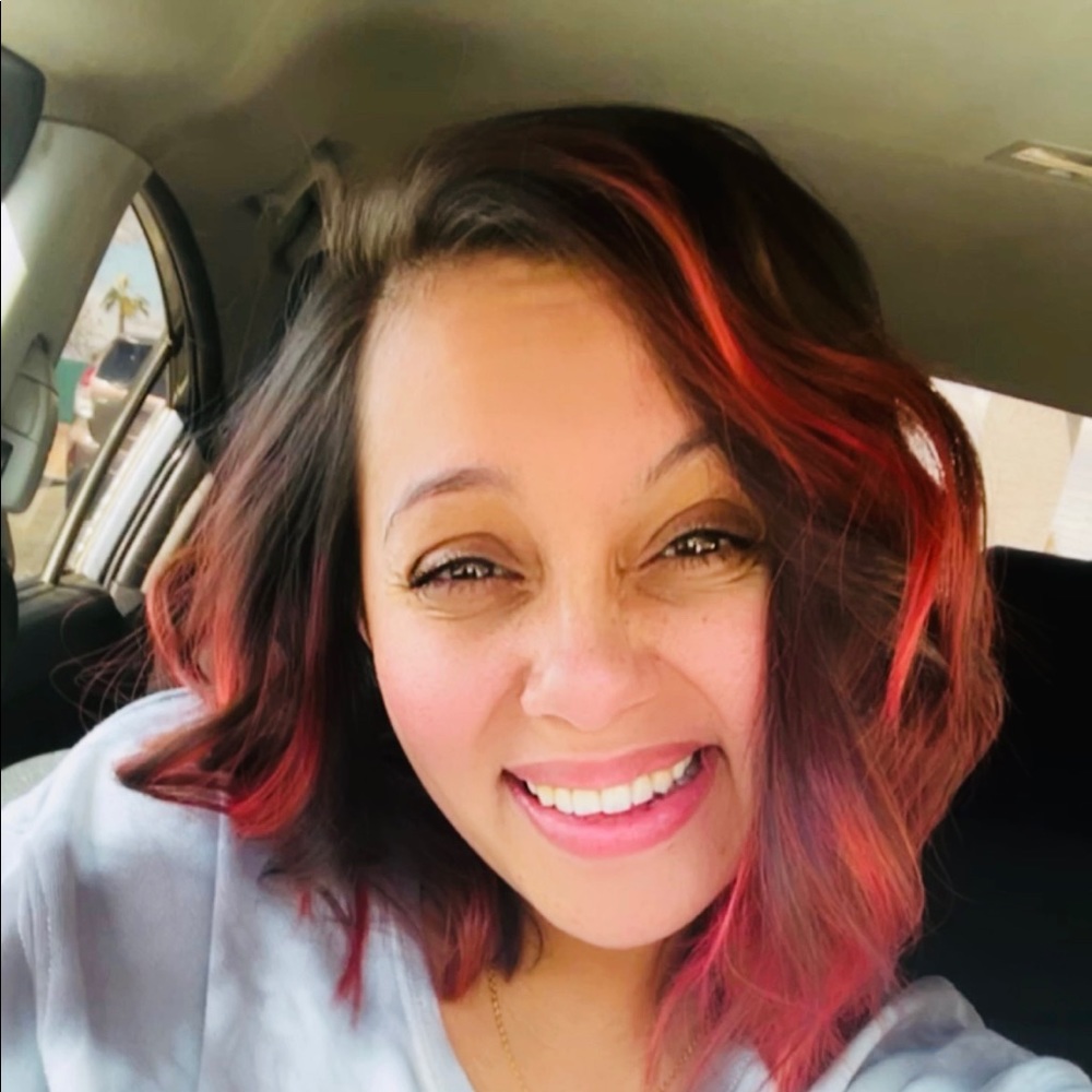 Meet your Posher, Selena